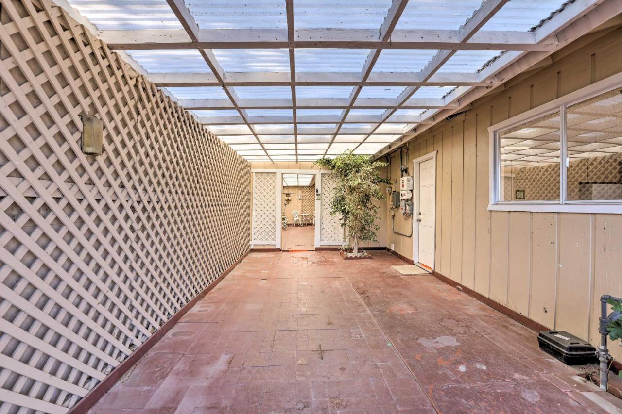 Retro House With Deck And Arroyo Grande View Villa Bagian luar foto